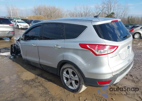 2016 Ford Escape Se z USA, uszkodzony, nr VIN 1FMCU9GX6GUB92371